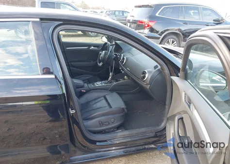 2015 Audi A3 2.0T Premium z USA, uszkodzony, nr VIN WAUEFGFF4F1023936